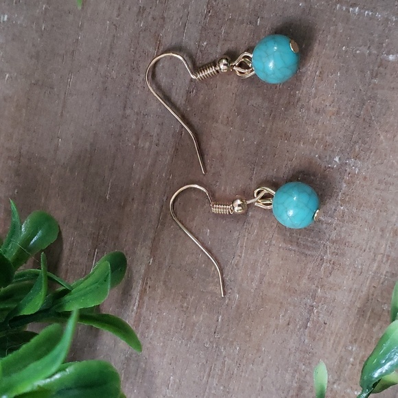Gold & Turquoise Necklace & Earring Set - Picture 6 of 6